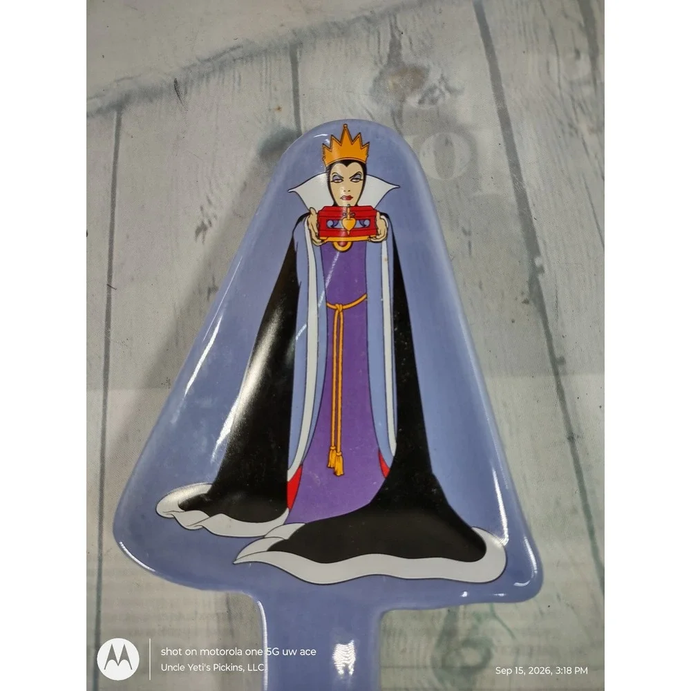 Disney Snow White Evil Queen Ceramic Spoon Rest Blue Disney Villains Collectible